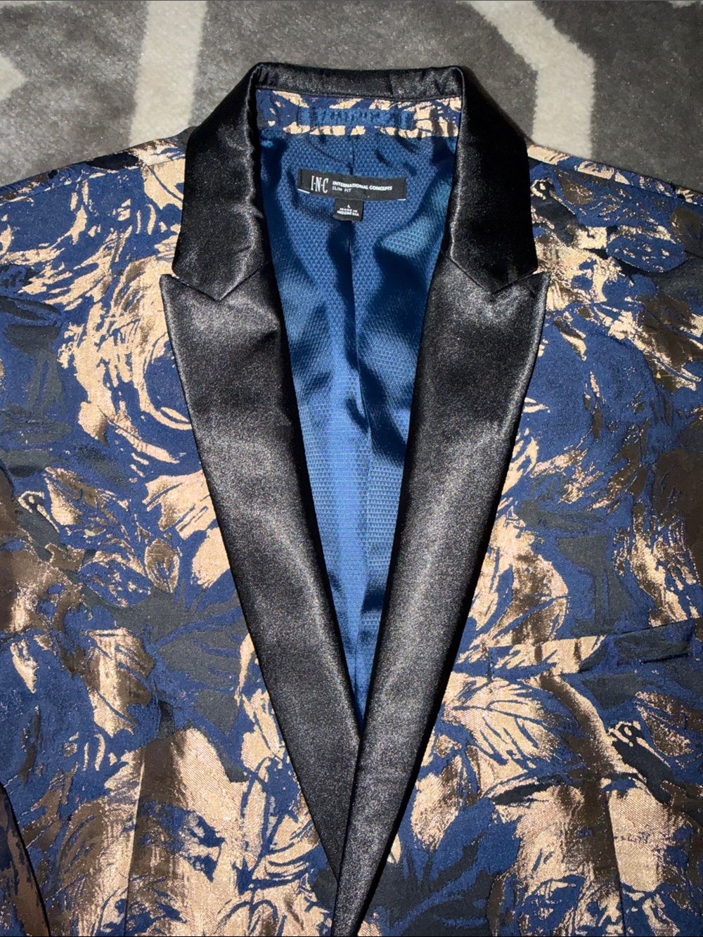 Men’s 42R jacquard INC blazer - worn once - Picture 3 of 5